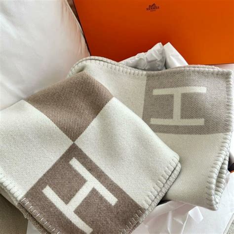 coperta avalon hermes|Hermes Avalon Blanket 101 Guide .